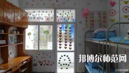 重慶工商師范大學派斯學院