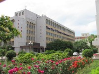 新疆大學(xué)科學(xué)技術(shù)師范學(xué)院2023年學(xué)費、收費多少