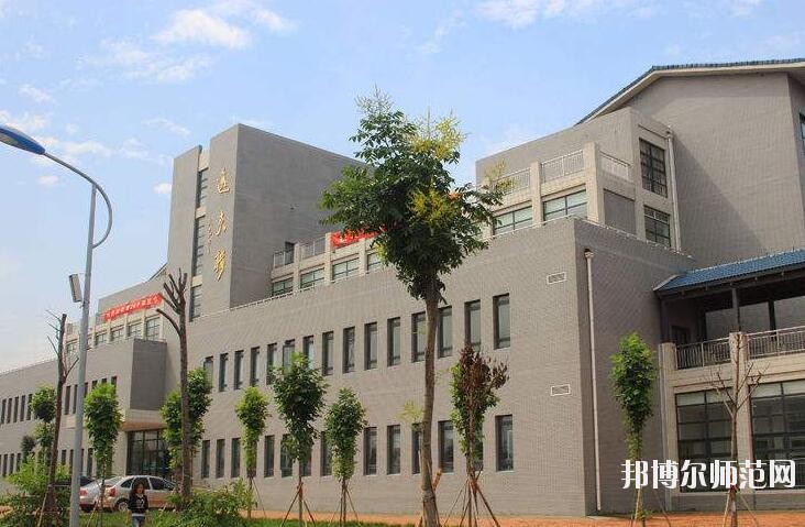 山東財經師范大學圣井校區(qū)招生辦聯(lián)系電話