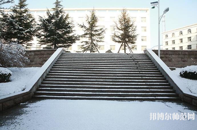 山東威海藝術(shù)幼兒師范學(xué)校2018年報名條件、招生對象
