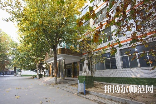 石家莊華師經(jīng)濟(jì)管理幼兒師范中等專(zhuān)業(yè)學(xué)校2020年報(bào)名條件、招生要求、招生對(duì)象 