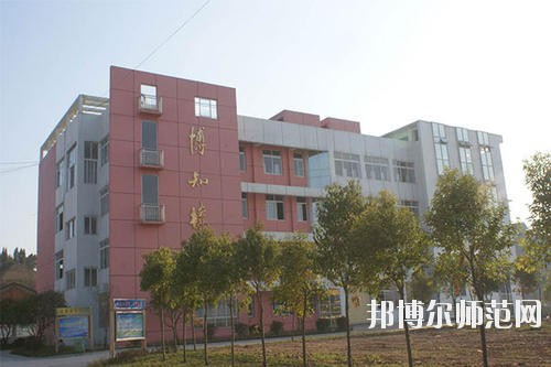 遂寧安居職業(yè)高級幼兒師范中學(xué)2020年報名條件、招生要求、招生對象