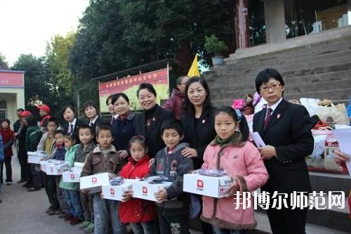 岳池白廟幼兒師范職業(yè)中學2020年報名條件、招生要求、招生對象