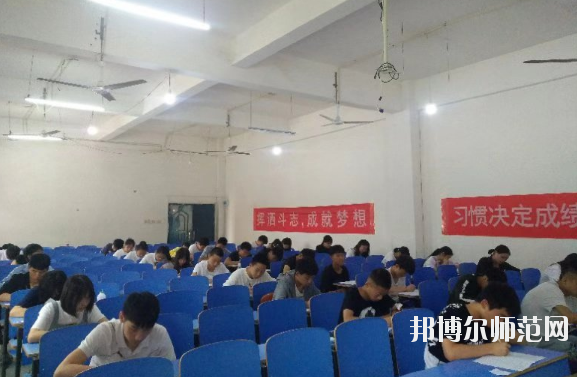南昌2020年幼師學校什么專業(yè)適合女生