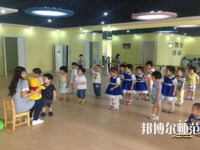 十堰2020年幼師學(xué)校什么專(zhuān)業(yè)適合男生