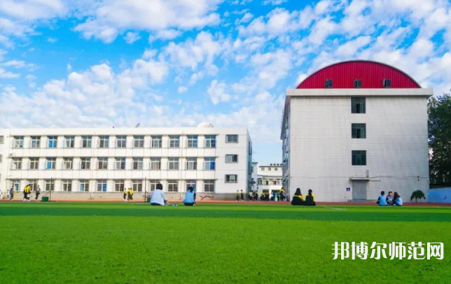 唐山第一幼兒師范職業(yè)中等專業(yè)學(xué)校2023年報(bào)名條件、招生要求、招生對象