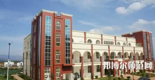 云南外事外語職業(yè)師范學院2023年有哪些專業(yè)