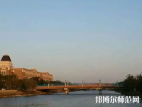 上海外國(guó)語(yǔ)師范大學(xué)賢達(dá)經(jīng)濟(jì)人文學(xué)院崇明校區(qū)2023年地址在哪里