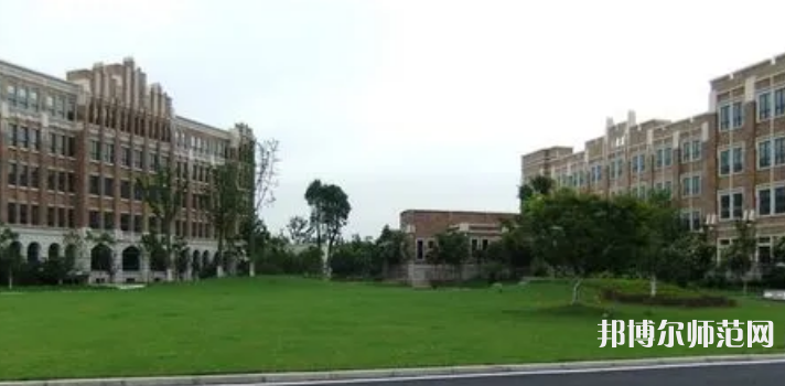 上海外國語師范大學(xué)賢達經(jīng)濟人文學(xué)院崇明校區(qū)2023年怎么樣、好不好