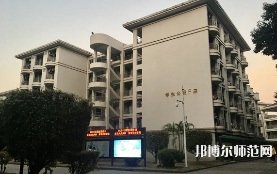 華中師范大學(xué)2023年報名條件、招生要求、招生對象