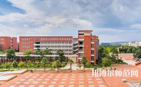 孝泉師范學(xué)校2023年怎么樣、好不好