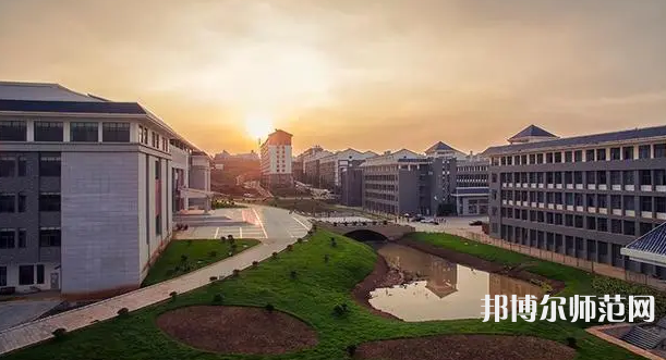 云南師范大學(xué)商學(xué)院海源校區(qū)2023年學(xué)費、收費多少