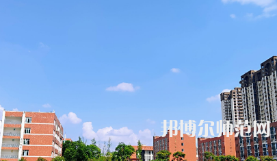 2023年四川商務(wù)幼兒師范學(xué)校報(bào)名條件、招生對象
