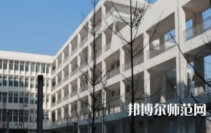 2023年成都信息技術幼兒師范學校報名條件、招生對象