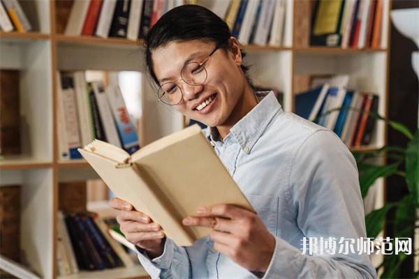 上海外國語師范大學賢達經(jīng)濟人文學院崇明校區(qū)介紹、地址
