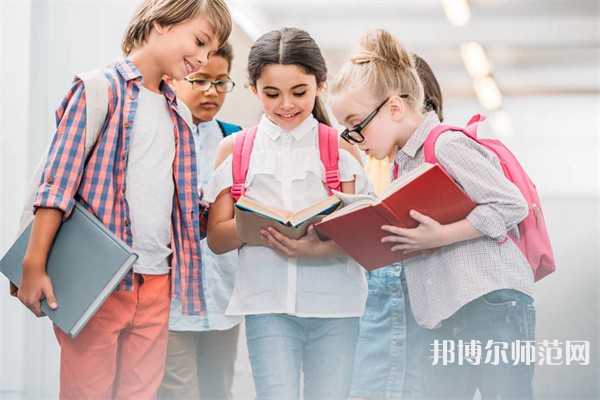 樂山振興中等幼兒師范職業(yè)學(xué)校介紹、地址