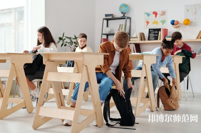 德陽(yáng)通用電子科技幼兒師范學(xué)校介紹、地址