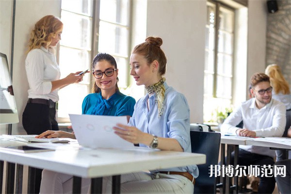 焦作排名前二的公辦漢語(yǔ)言文學(xué)學(xué)校名單一覽表